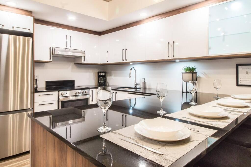 Condo Chic, Centre-Ville Piscine, Terrasse, Gym Québec Zewnętrze zdjęcie